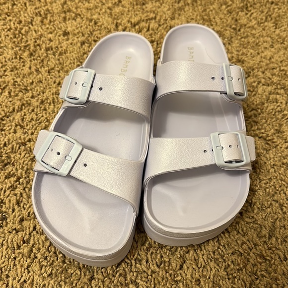 ❇️2️⃣➡️2️⃣0️⃣ 🆕NWT Platform Slide Sandals (10) - Picture 5 of 6